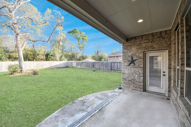 3544 Woods Estates Drive, Conroe, TX 77304