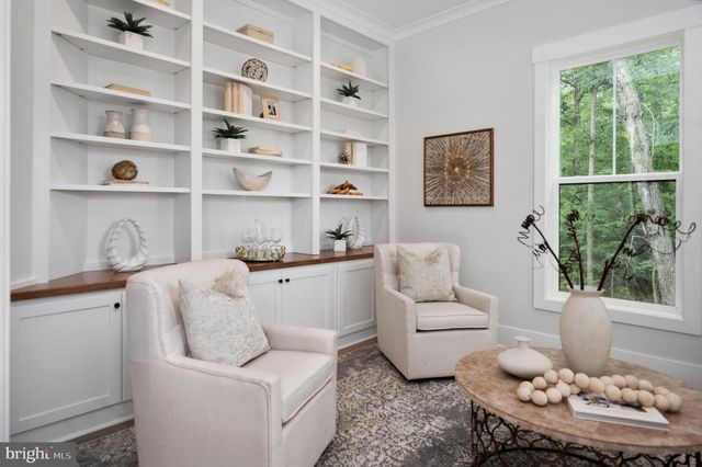 8601 ROSNI WAY, Fredericksburg, VA 22407