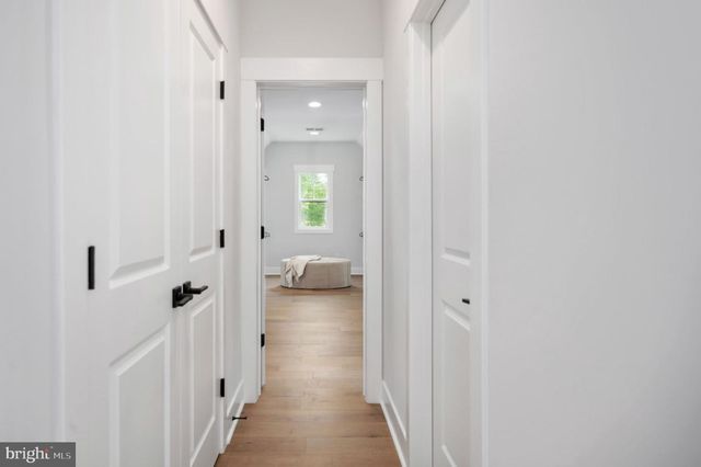 8601 ROSNI WAY, Fredericksburg, VA 22407