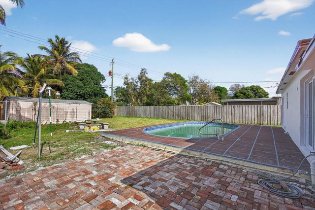 609 SW 20th Street, Fort Lauderdale, FL 33315