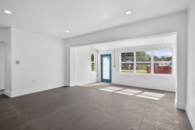 609 SW 20th Street, Fort Lauderdale, FL 33315