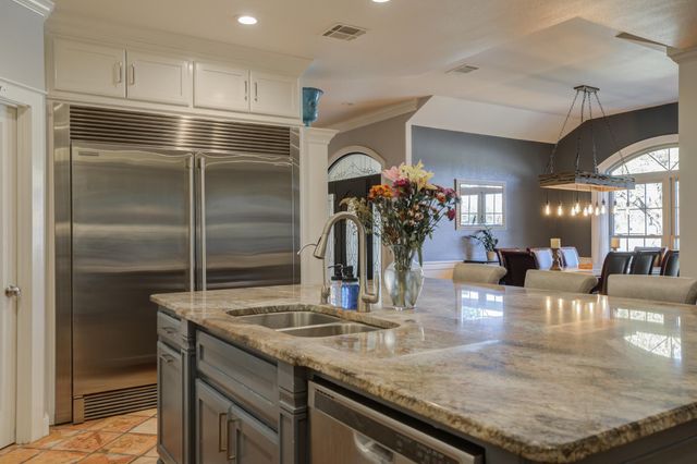 9009 County Rd 7500, Wolfforth, TX 79382