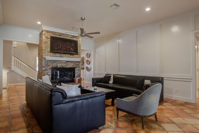 9009 County Rd 7500, Wolfforth, TX 79382