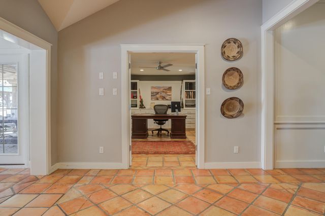 9009 County Rd 7500, Wolfforth, TX 79382