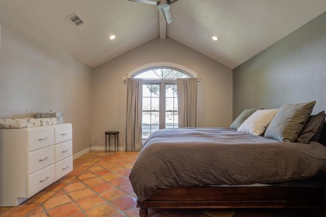 9009 County Rd 7500, Wolfforth, TX 79382