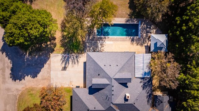 9009 County Rd 7500, Wolfforth, TX 79382