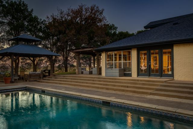 9009 County Rd 7500, Wolfforth, TX 79382