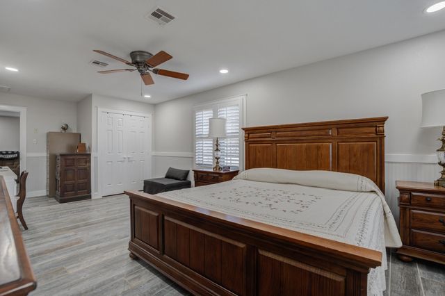 9009 County Rd 7500, Wolfforth, TX 79382