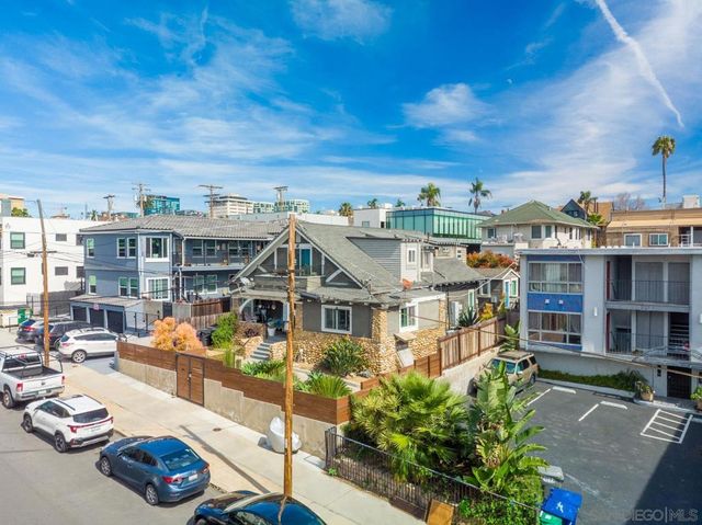 2141 Front Street, San Diego, CA 92101