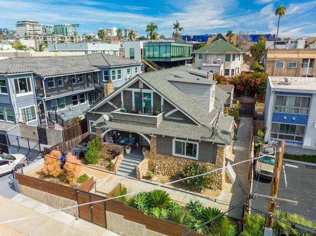 2141 Front Street, San Diego, CA 92101