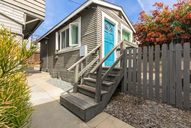 2141 Front Street, San Diego, CA 92101