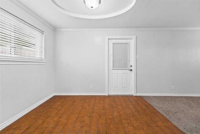 153 Sabine St, Portland, TX 78374