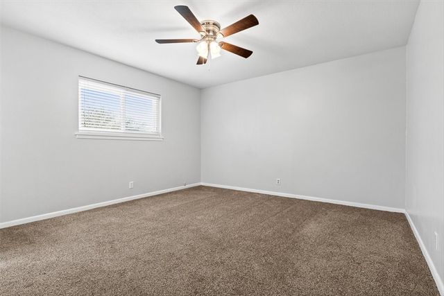 153 Sabine St, Portland, TX 78374