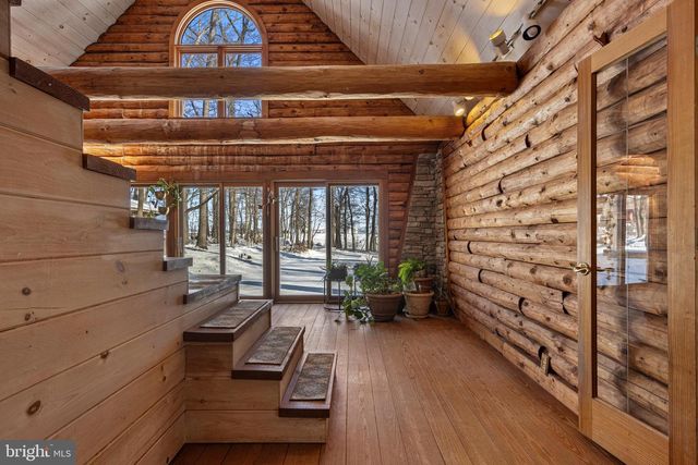 225 BLACK RD, Quarryville, PA 17566