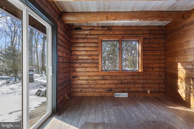 225 BLACK RD, Quarryville, PA 17566