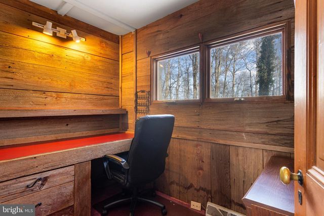 225 BLACK RD, Quarryville, PA 17566