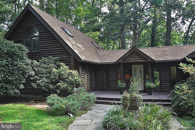 225 BLACK RD, Quarryville, PA 17566