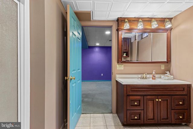 225 BLACK RD, Quarryville, PA 17566