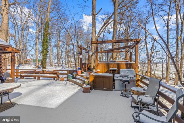 225 BLACK RD, Quarryville, PA 17566