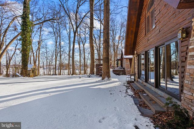 225 BLACK RD, Quarryville, PA 17566