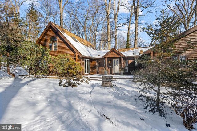 225 BLACK RD, Quarryville, PA 17566