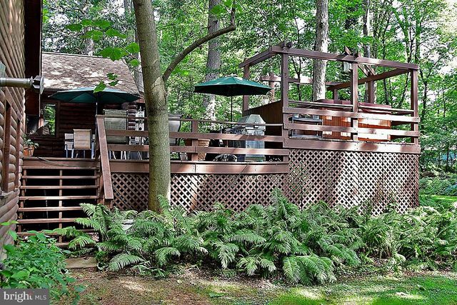 225 BLACK RD, Quarryville, PA 17566