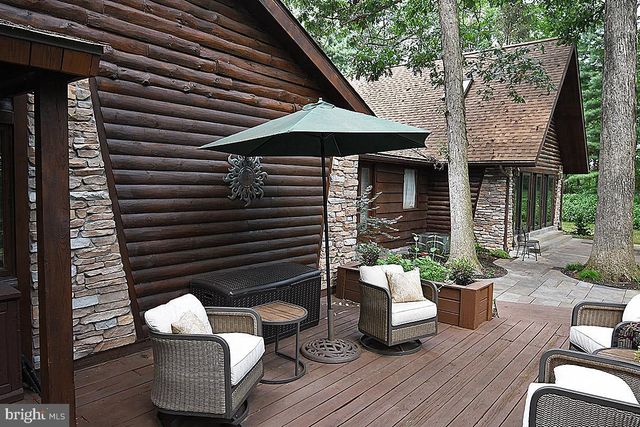 225 BLACK RD, Quarryville, PA 17566