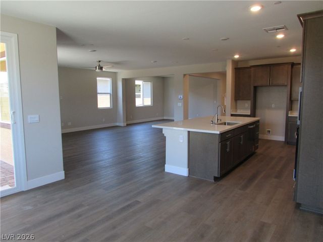 1012 FOX FALCON Street, Henderson, NV 89011