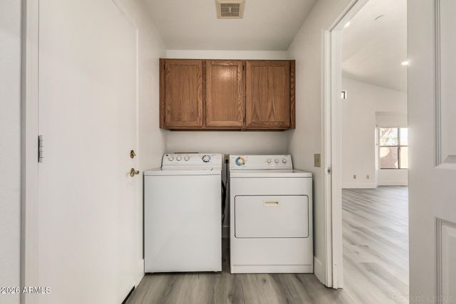 7608 W MCRAE Way, Glendale, AZ 85308