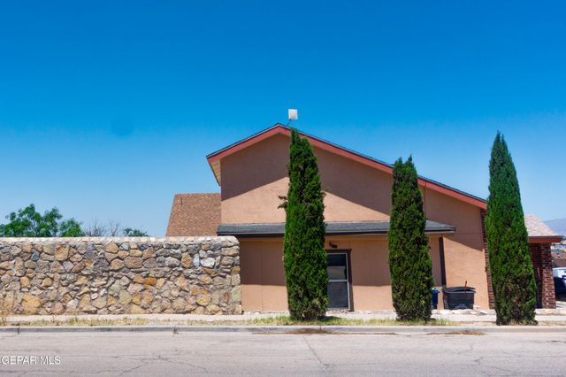 12128 SAINT CASSIAN Drive, El Paso, TX 79936