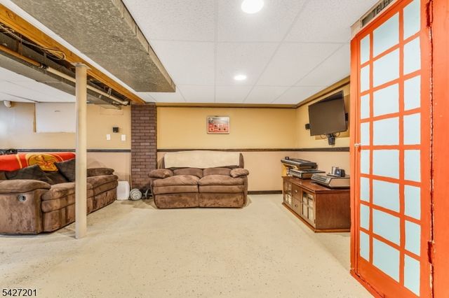 103 Carter Ter, Hackettstown Town, NJ 07840