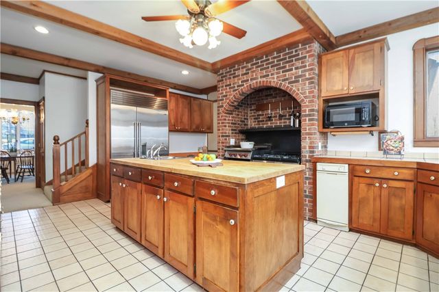 2701 Inwood Drive, Harrison, AR 72601