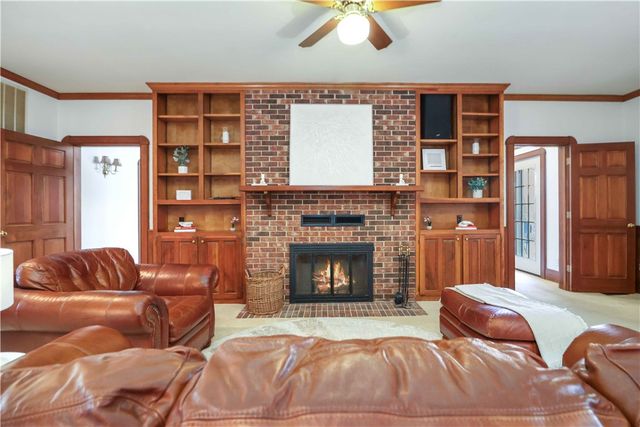 2701 Inwood Drive, Harrison, AR 72601