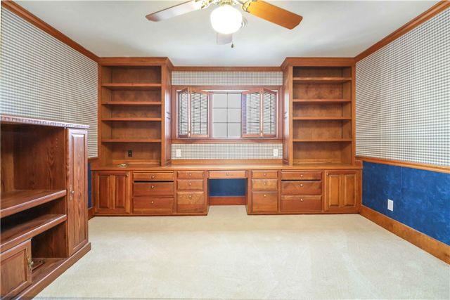 2701 Inwood Drive, Harrison, AR 72601