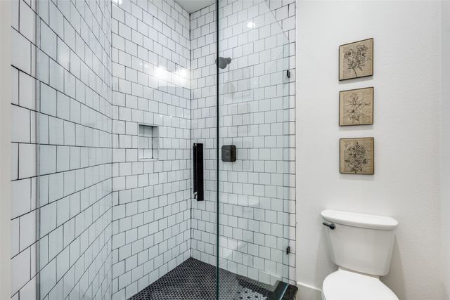 5919 County Road 408, Mckinney, TX 75071