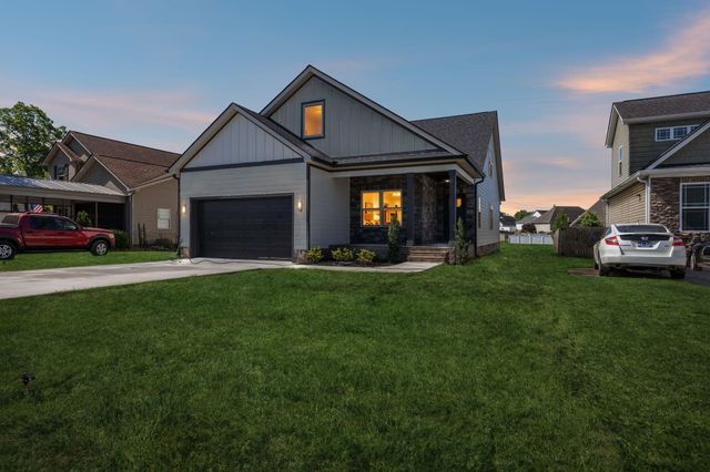 8524 Blanche Road, Ooltewah, TN 37363