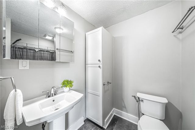 11480 Aebi Avenue NE, Alliance, OH 44601