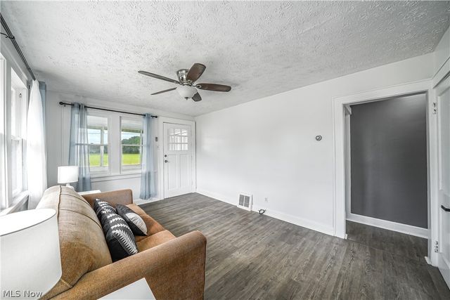 11480 Aebi Avenue NE, Alliance, OH 44601