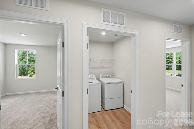 10051 Florentine Way, Charlotte, NC 28214