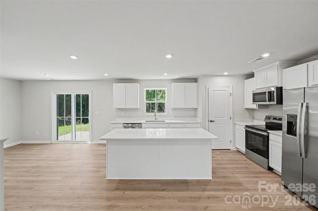 10051 Florentine Way, Charlotte, NC 28214