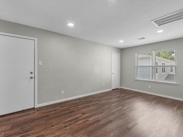3025 Prospect Street 2, Houston, TX 77004