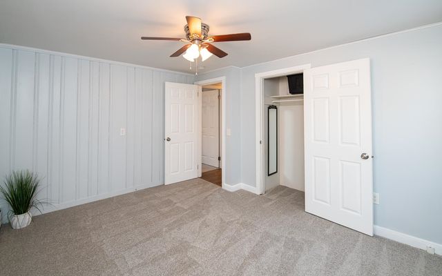 121 Hampstead Road, Sandown, NH 03873