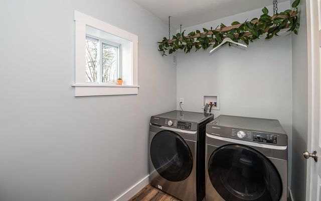 121 Hampstead Road, Sandown, NH 03873