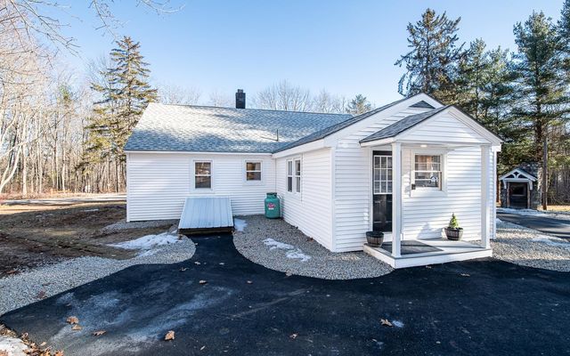 121 Hampstead Road, Sandown, NH 03873