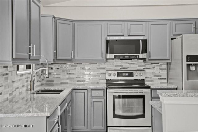 2471 S Coggin Drive, Wasilla, AK 99654