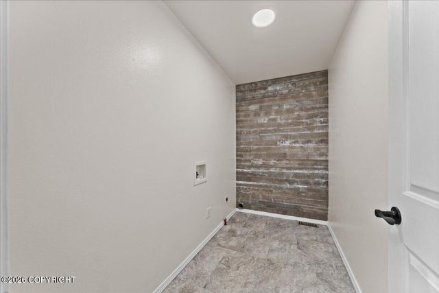 2471 S Coggin Drive, Wasilla, AK 99654
