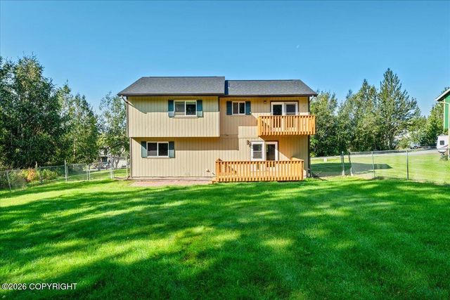 2471 S Coggin Drive, Wasilla, AK 99654