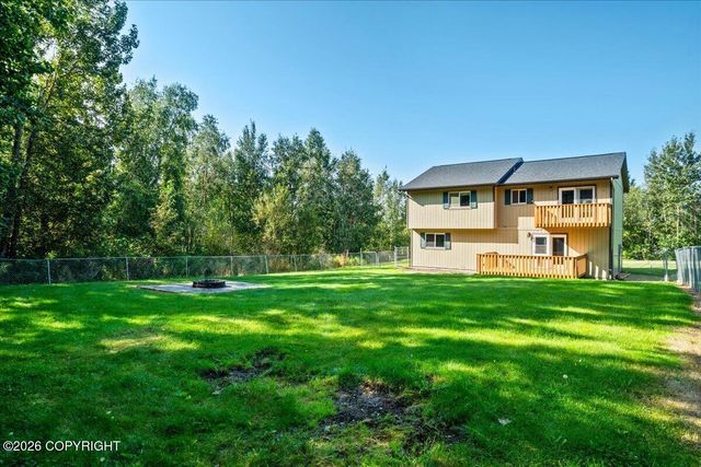2471 S Coggin Drive, Wasilla, AK 99654
