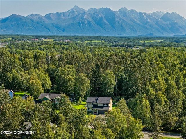 2471 S Coggin Drive, Wasilla, AK 99654