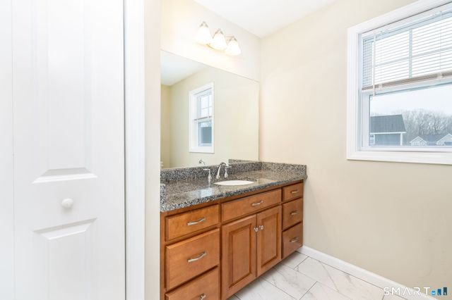 365 Allentown Road 34, Bristol, CT 06010